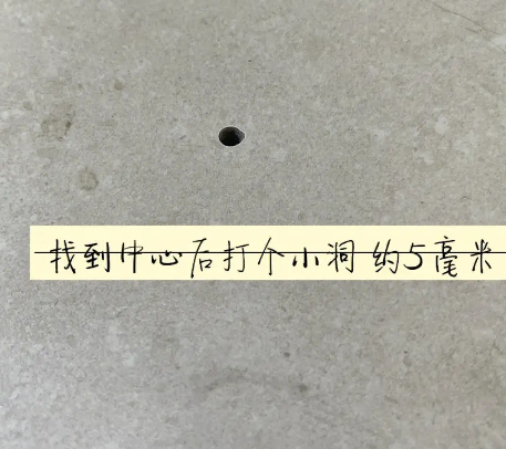 琅琊瓷砖空鼓维修公司专业解答在瓷砖铺贴过程中，如果砂料搅拌不均匀，将会带来以下问题